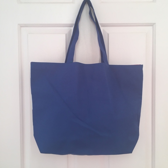 FREE w/ purchase of $20 and up! 😉 LANCOME Tote Bag EUC! - Picture 2 of 4